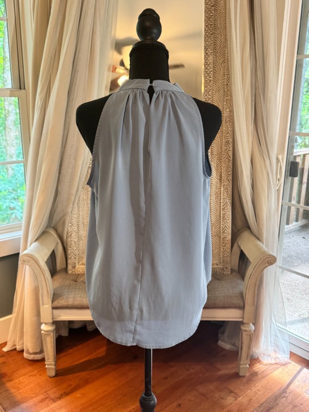 Halara Keyhole Back Halter Work Blouse Skyride Blue Size M - Picture 3 of 6